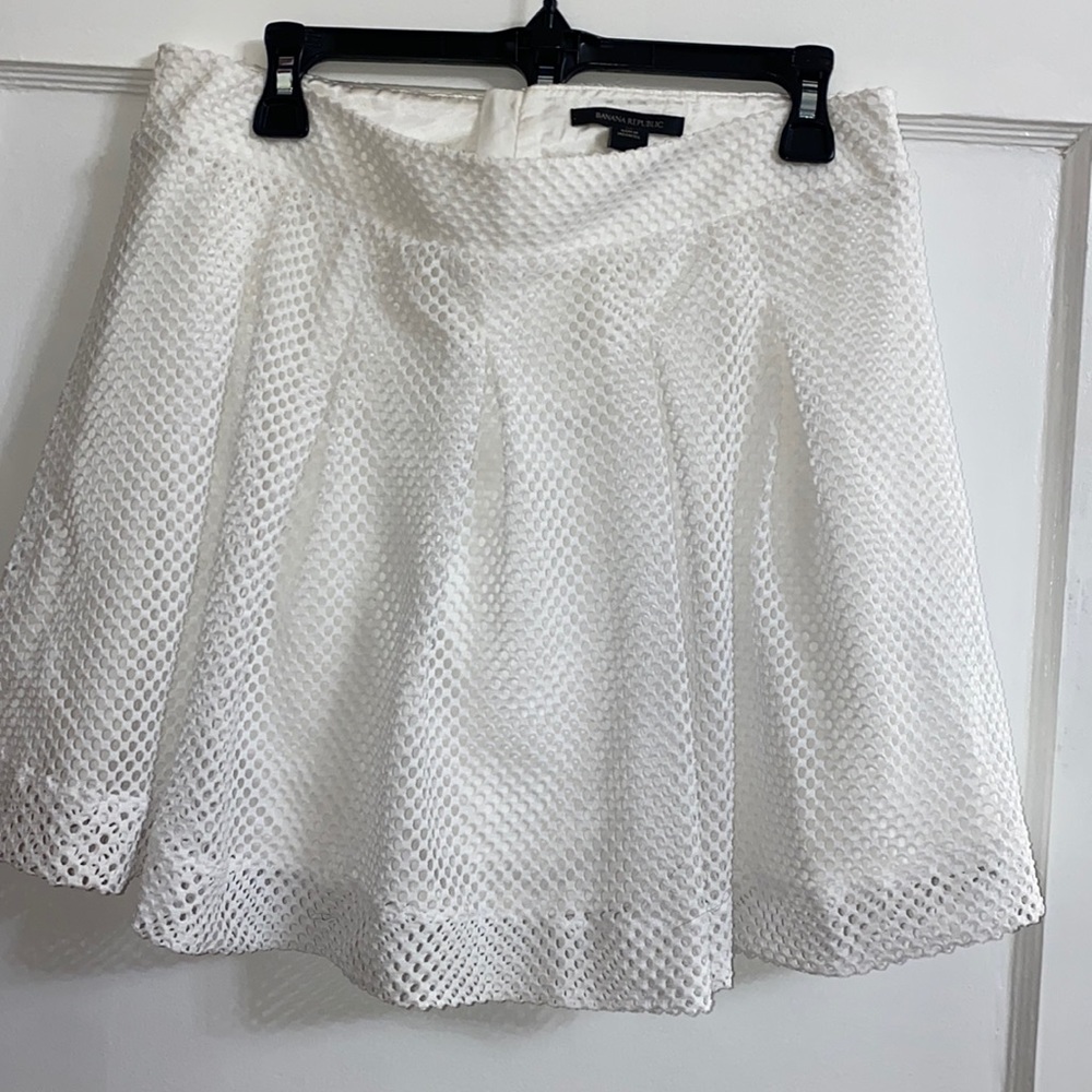 Banana Republic mini skirt, New with tags!!